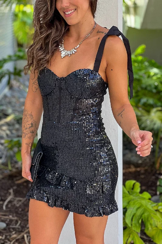 Black Sequined Sweetheart Short Dress