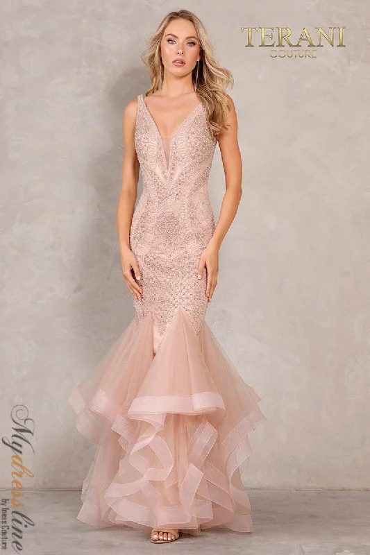 Long - train formal dresses in chiffon for a dramatic prom entranceTerani Couture 2215P0028